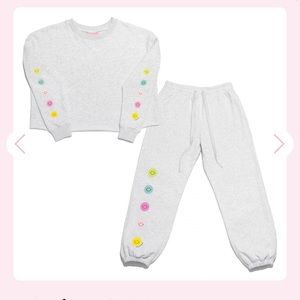 Frazier Sterling Smiley Face Sweat Set - Size Large